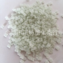 肯德基餐厅再现狗上餐桌!市监局回应:事发后门店已全面消杀